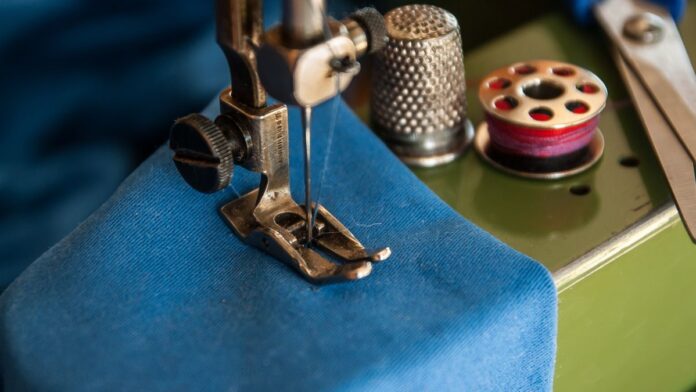 sewing-machine